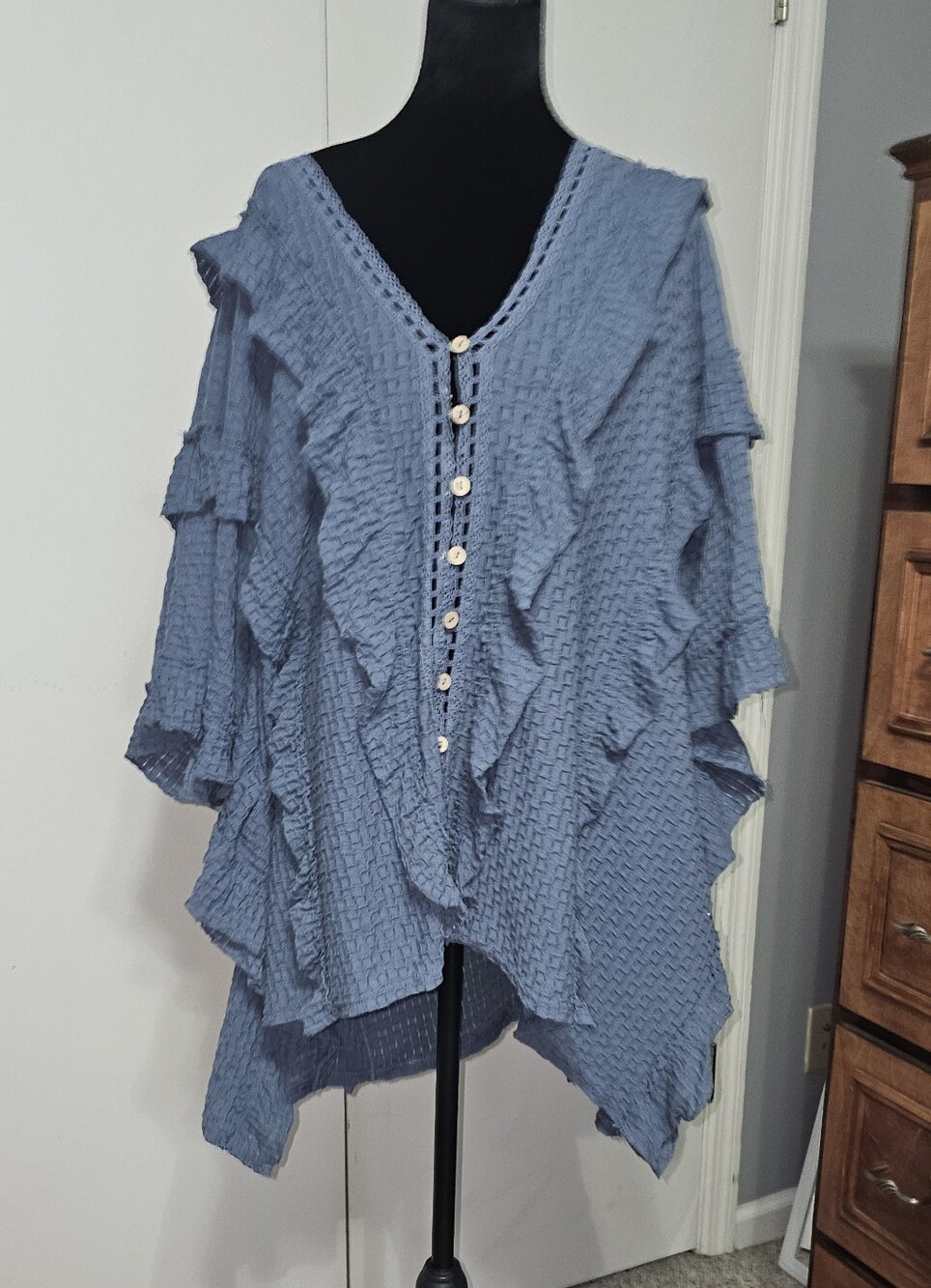 Free People Boho Dusty Blue Ruffle Button-Front Blouse Sz XS OvS